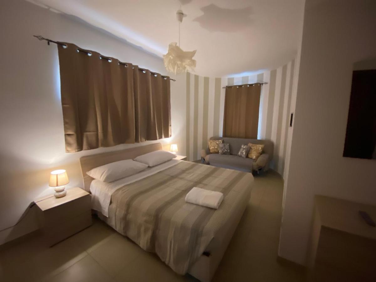 Sara Home โกเซนซา ภายนอก รูปภาพ